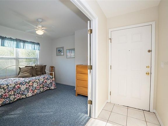 5th image of 1460 Gulf Blvd Unit 5