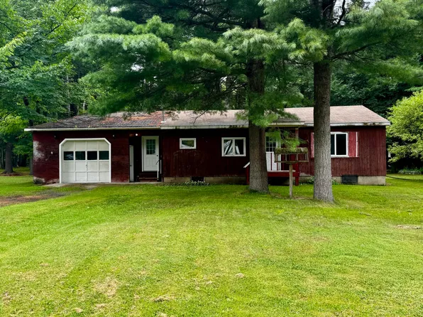 2338 Miner Farm Rd, Altona, NY 12910