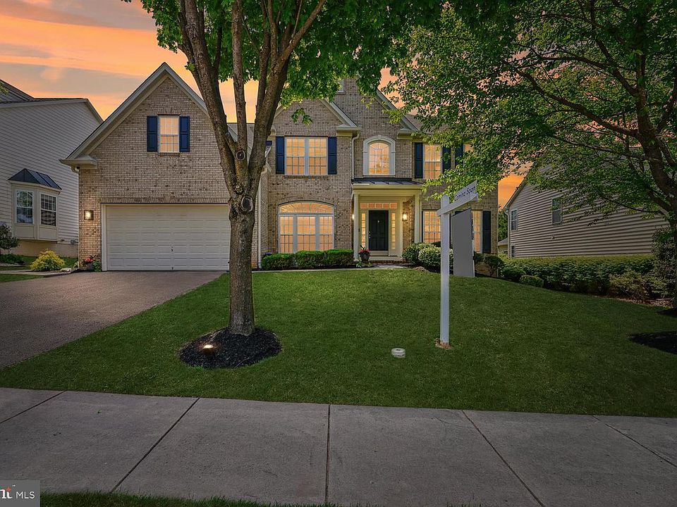 1st image of 503 Glenbrook Dr