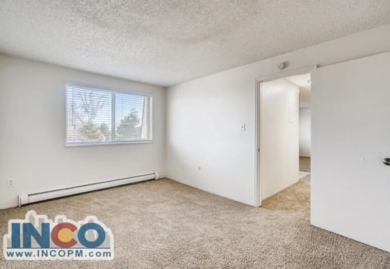 1641 Ingalls St #4 — Photo 7