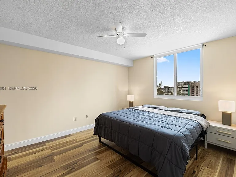 275 NE 18th St #710 — Photo 14