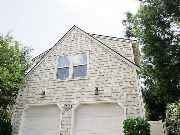 2nd image of 27018 Edgewater Ln