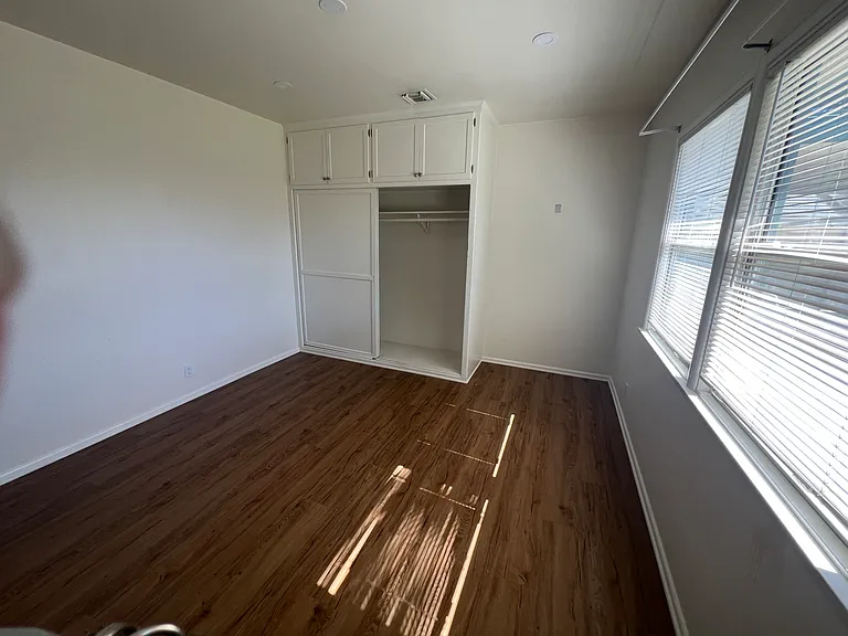 5471 Temple City Blvd — Photo 24