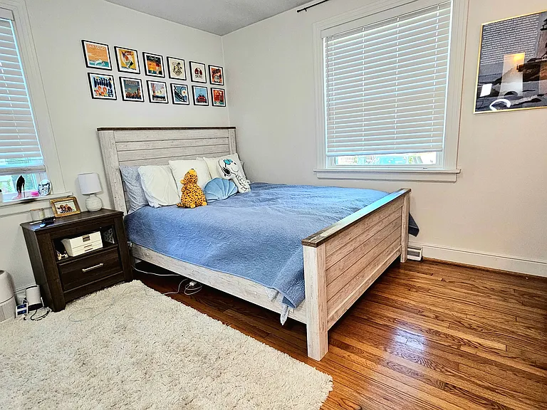 1403 Roxbury Rd — Photo 24