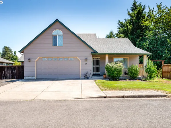 74 Sunday Dr, Creswell, OR 97426