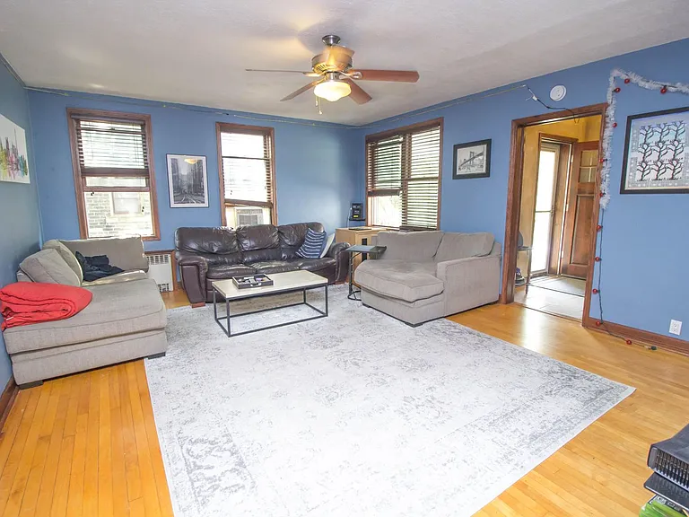 1834 N Humboldt Ave — Photo 4