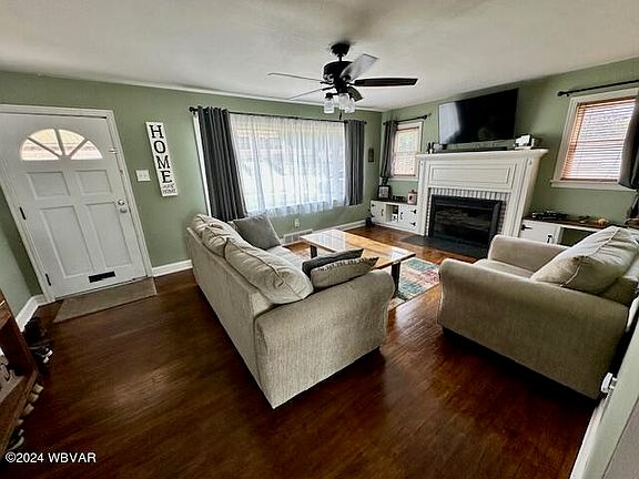 5th image of 1139 Louisa St