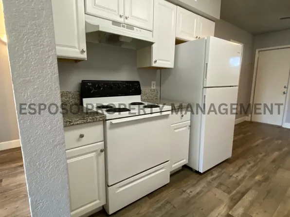 5181 E Hedges Ave APT 105, Fresno, CA 93727