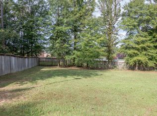 8 Gunnison Dr, Hattiesburg, MS 39401