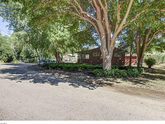 2nd image of 2798 E Granite Gardens Dr