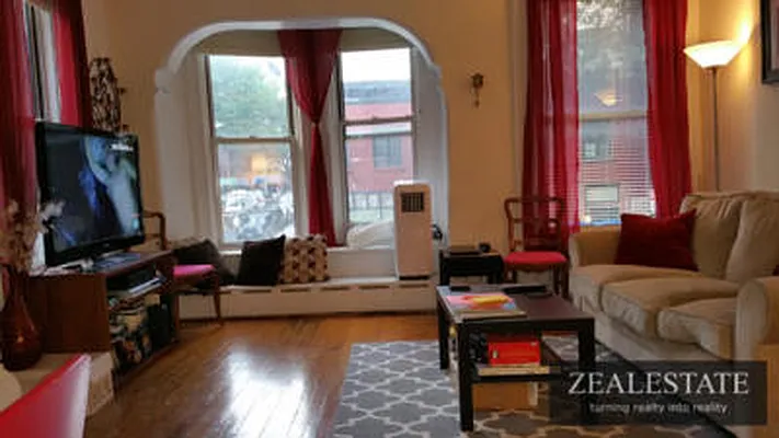 Rented by ZealEstate Group Inc | media 11