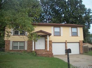 608 Lenora Dr, Fairview Heights, IL 62208