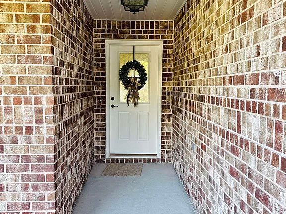 4th image of 7919 Twin Lake Dr