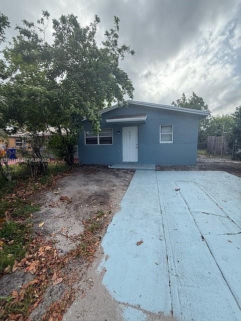 1st image of 2131 NW 26th Ave