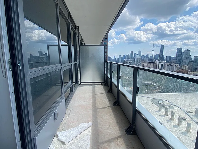 395 Bloor St E #3004 — Photo 6