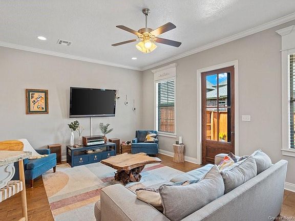 5th image of 1550 Lacadie Dr Unit 13