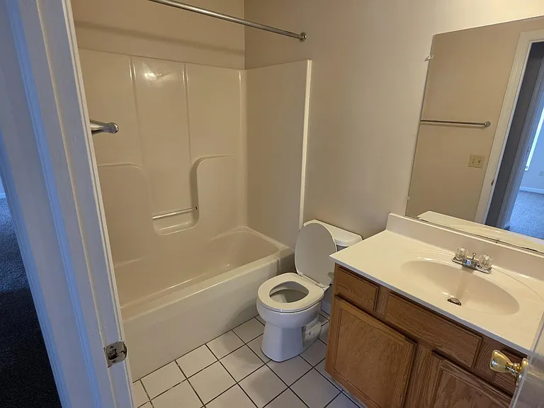 2301 Anderson Rd #5 — Photo 14