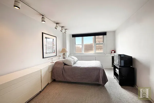 Sold by Halstead Real Estate | media 14