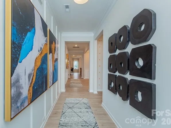 6222 Acacia Pl, Midland, NC 28107