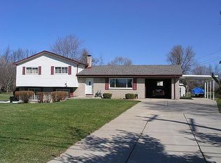 2276 Wixom Rd, Commerce Township, MI 48382