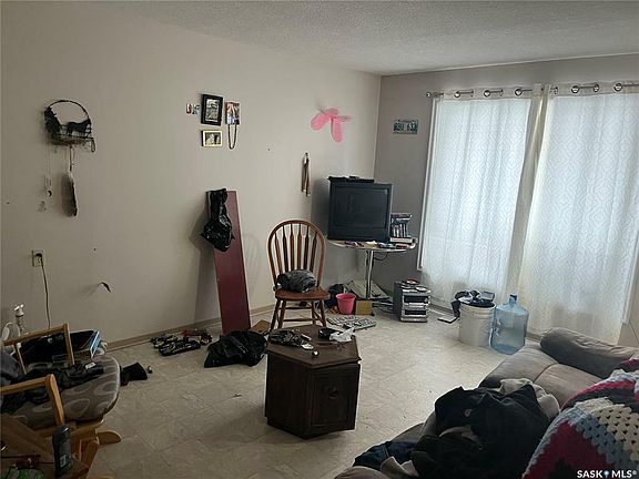 2nd image of 615 1st Ave #613