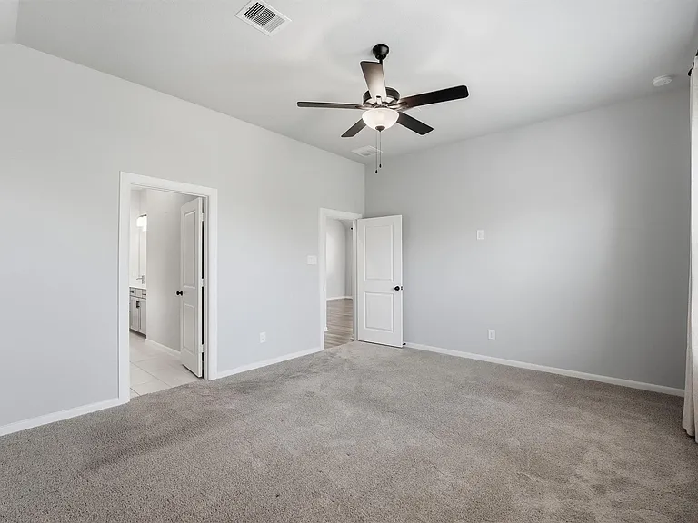 1338 Lakeside Creek Rd — Photo 21