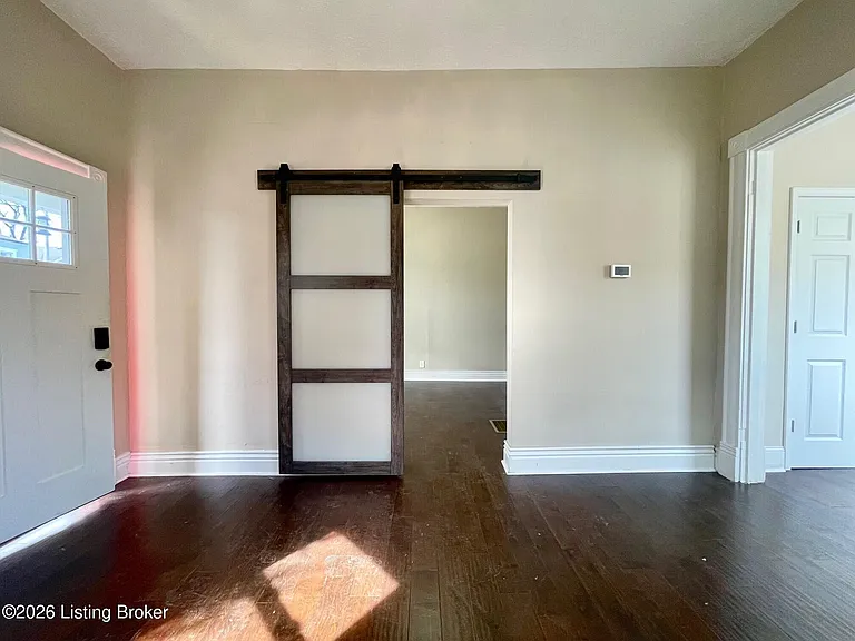 1089 E Kentucky St — Photo 3