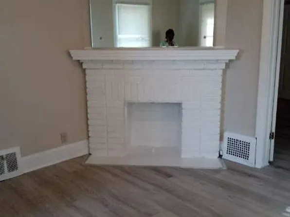 15370 Yorick Ave, Cleveland, OH 44110