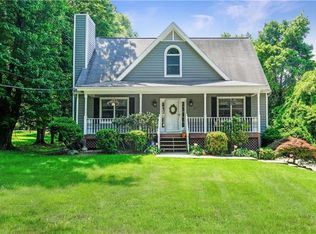 57 Townsend Rd, Mohegan Lake, NY 10547