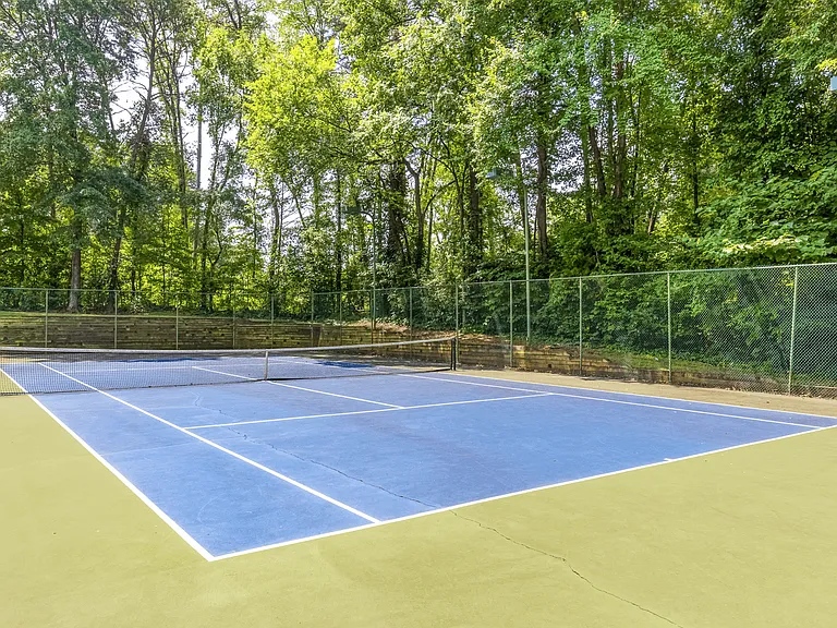 7916 Harris Hill Ln — Photo 35