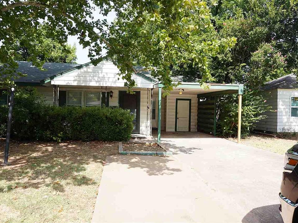 1st image of 2804 McGaha Ave