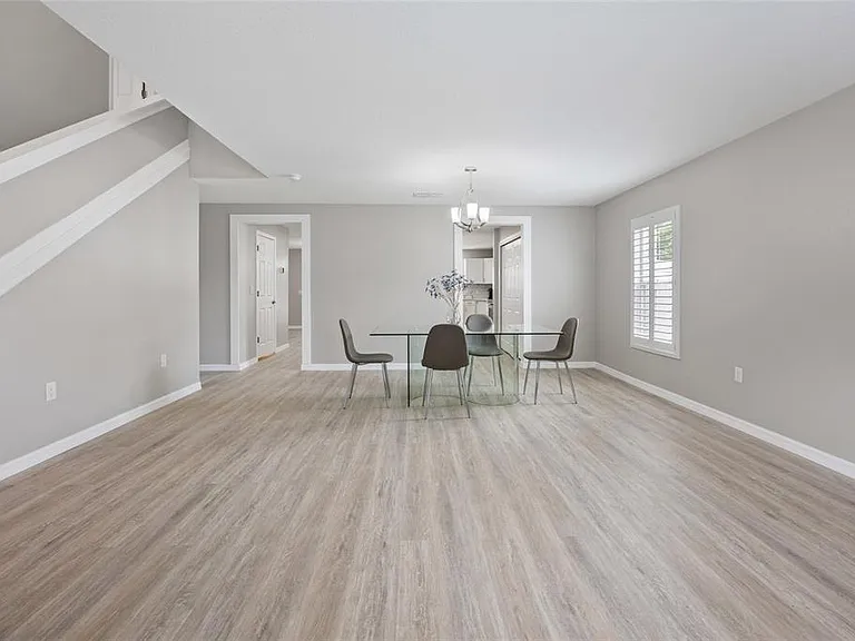 4510 SE 32nd Pl — Photo 5