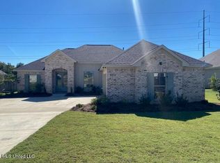 866 Glenwild Cir, Canton, MS 39046