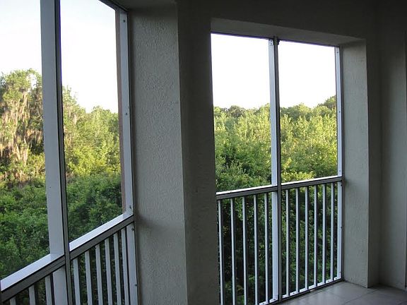 5th image of 5211 Manorwood Dr