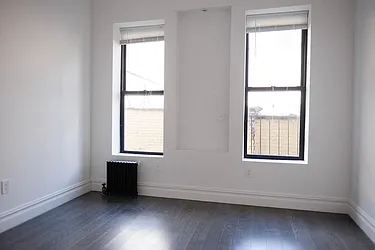 Rented by Platinum Properties