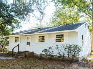 2417 Falcon Rd, Charleston, SC 29406