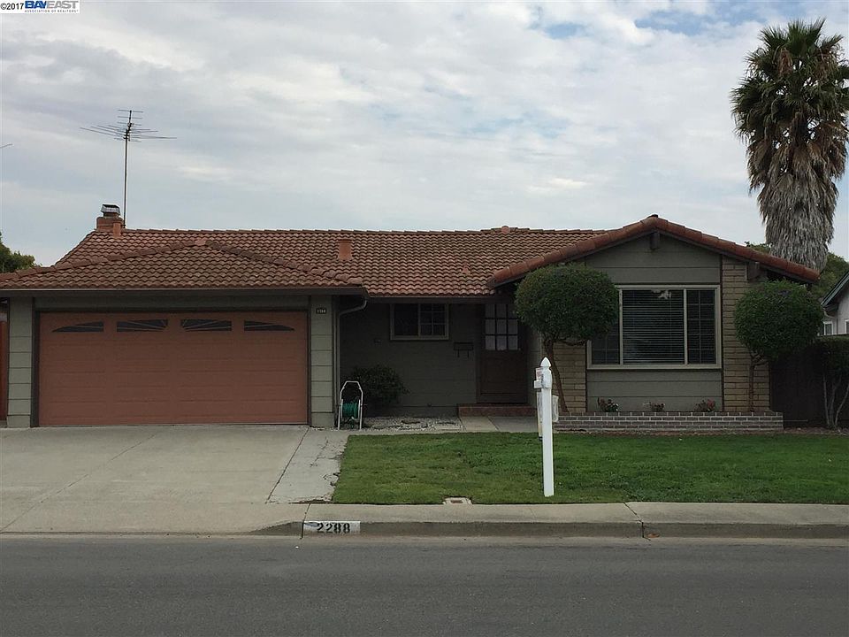 1st image of 2288 Sherman Dr