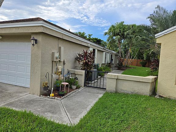 2nd image of 3341 NW 22nd Place
