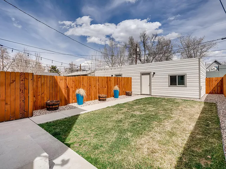 410 Inca St — Photo 27