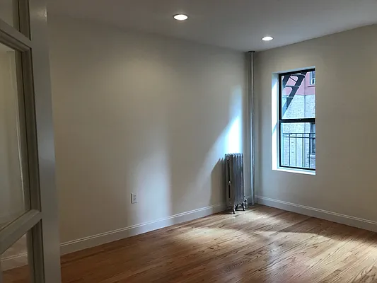 Rented by PMG Real Estate  | media 14