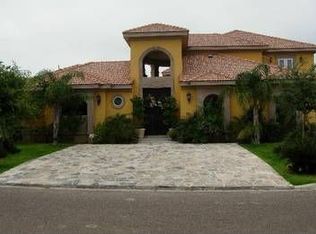 213 Rhone Ln, Laredo, TX 78041