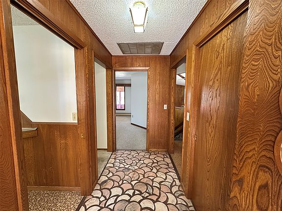 2nd image of 11775 Jewell Rd