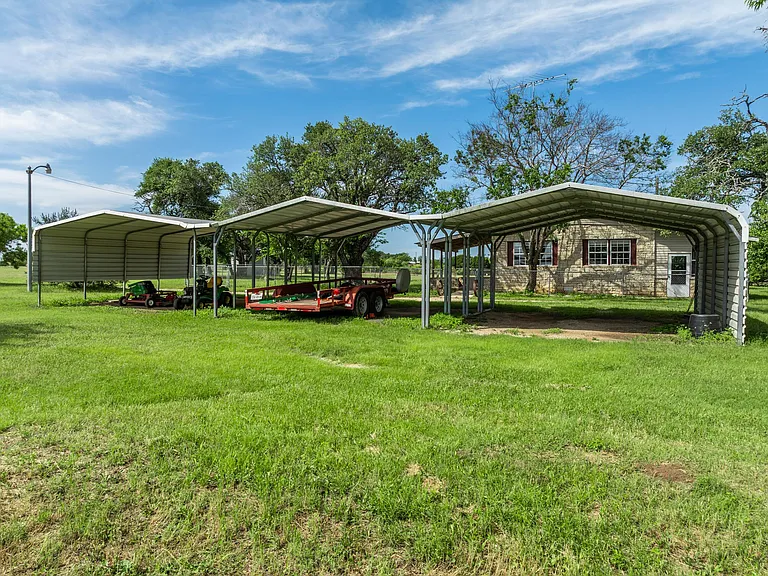 199 Apache Springs Rd — Photo 26