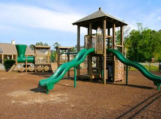 7313 Brown Thrasher Ct, Hanahan, SC 29410