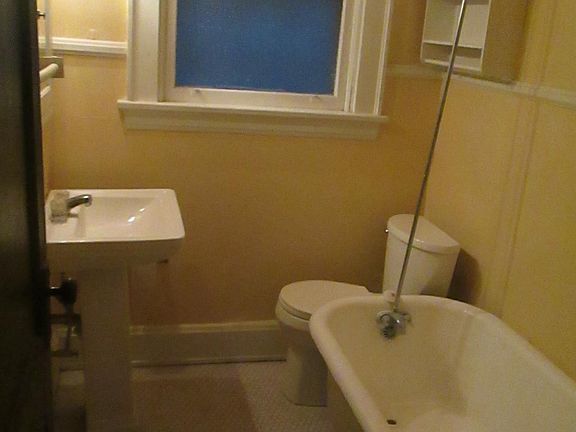 4th image of 3607 Pape Ave #1