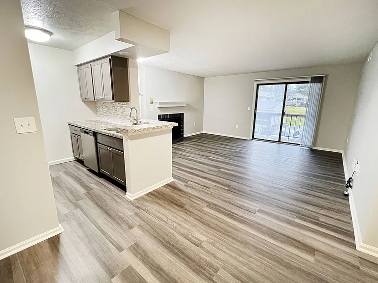 Deercross Apartments — Photo 83