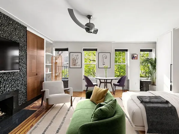 104 Bedford St APT 4E, Manhattan, NY 10014