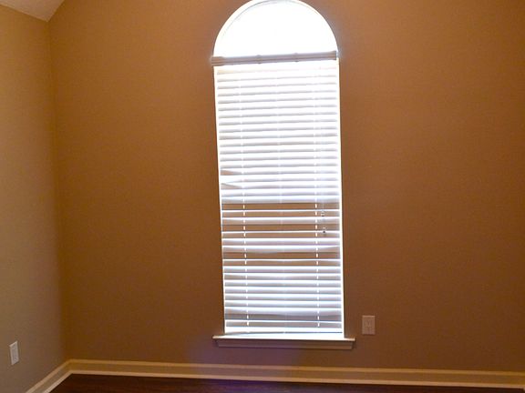 5th image of 6871 Wrigley Dr