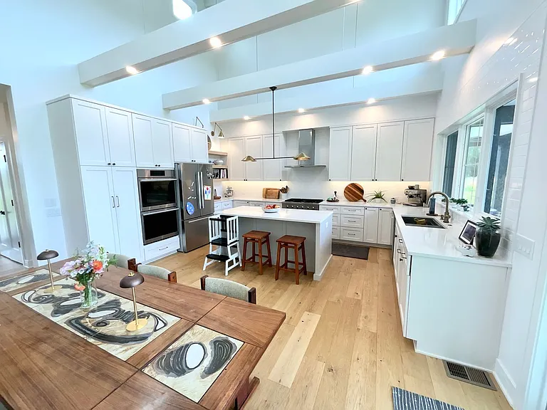 3944 Browntown Rd — Photo 11