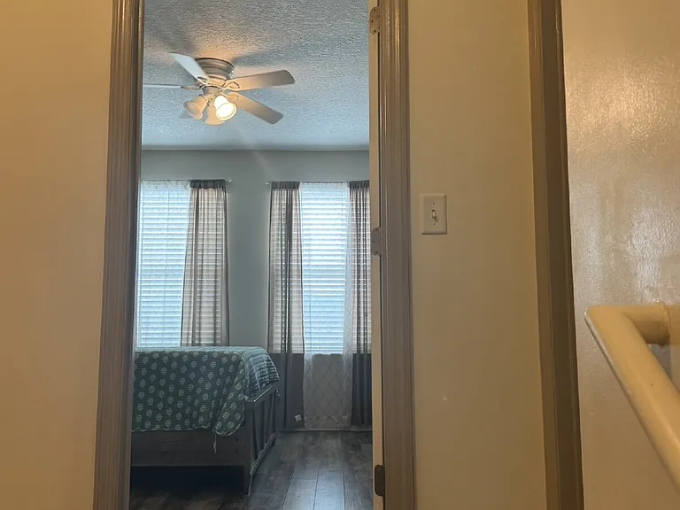 670 Grover Ln — Photo 22